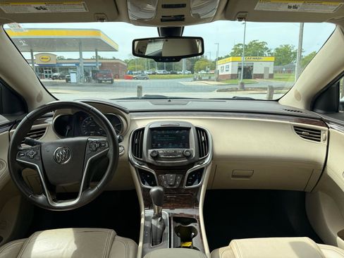 Used 2016 Buick LaCrosse Leather FWD image 10