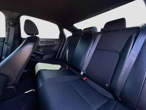 Used 2024 Honda Civic Sport image 21