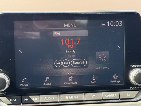 Used 2021 Nissan Rogue SV FWD image 42