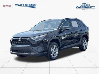 Used 2025 Toyota RAV4 XLE w/ Weather Package