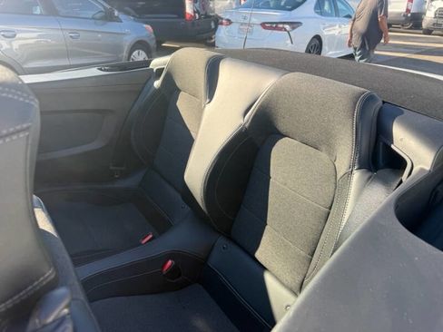 Used 2025 Ford Mustang Convertible image 9