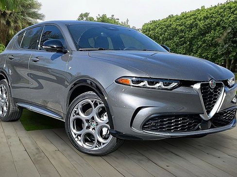 Used 2024 Alfa Romeo Tonale Ti image 22