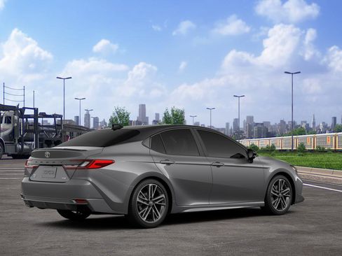 New 2026 Toyota Camry Hybrid AWD/4WD image 12