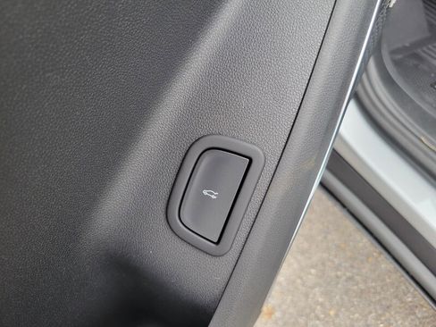 New 2026 GMC Acadia Elevation w/ Elevation Premium Package image 25