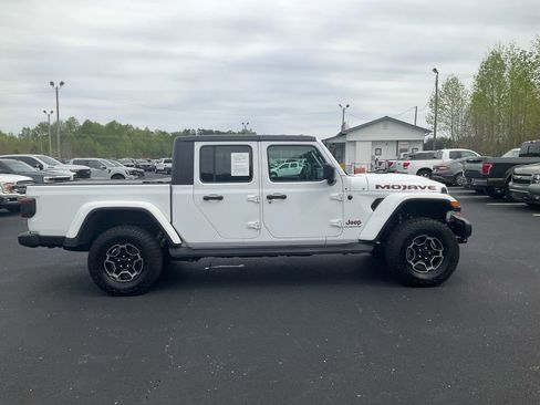 Used 2022 Jeep Gladiator Mojave w/ LED Lighting Group AWD/4WD image 4