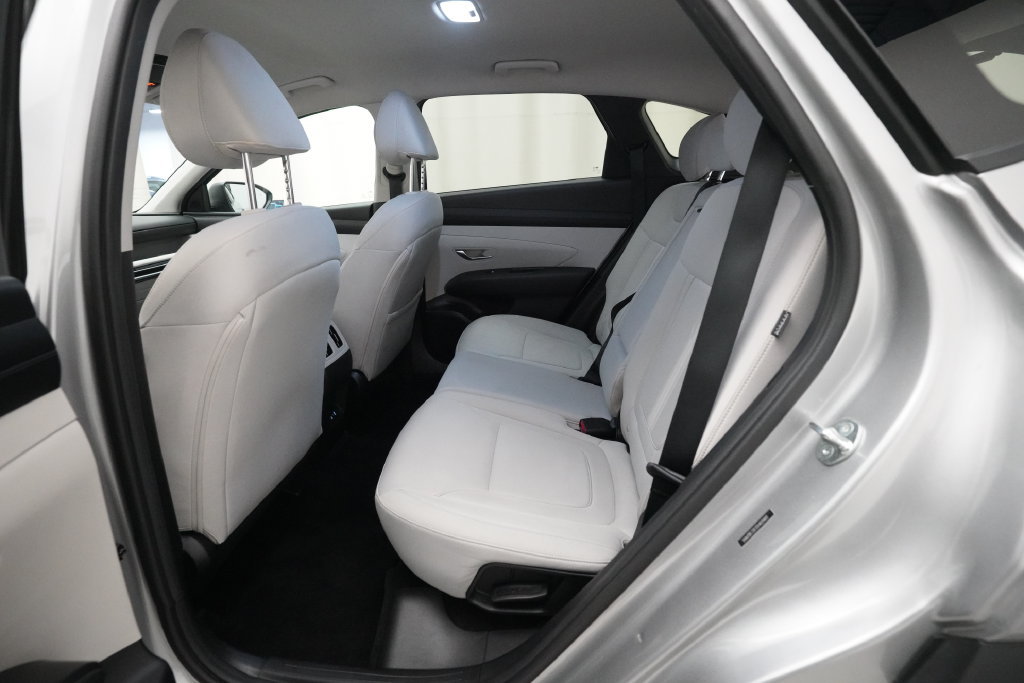 Used 2025 Hyundai Tucson SEL AWD/4WD image 15