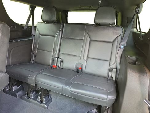 Used 2021 GMC Yukon XL Denali AWD/4WD image 14