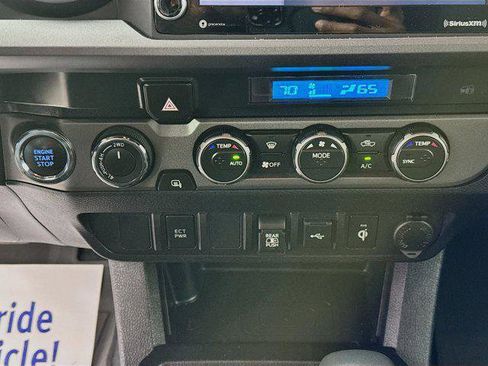 Certified 2023 Toyota Tacoma TRD Off-Road AWD/4WD image 15