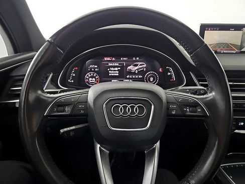 Used 2017 Audi Q7 3.0T Premium Plus w/ Premium Plus Package image 21