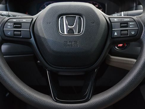 Used 2023 Honda Accord EX image 27