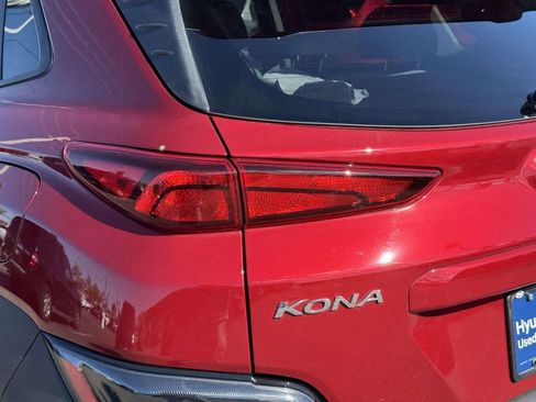 Used 2023 Hyundai Kona SEL AWD/4WD image 11