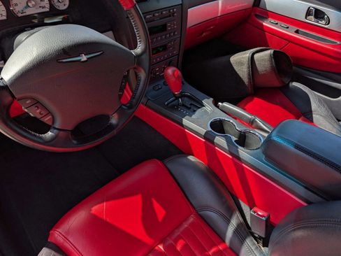 Used 2005 Ford Thunderbird Deluxe image 13