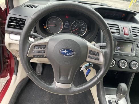 Used 2014 Subaru Crosstrek 2.0i Limited AWD/4WD image 16