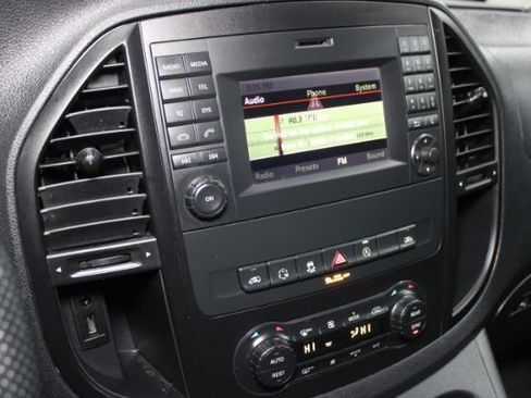 Used 2019 Mercedes-Benz Metris Passenger image 12