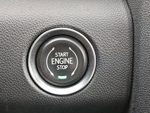 Used 2025 GMC Acadia Denali w/ Super Cruise Package FWD image 33