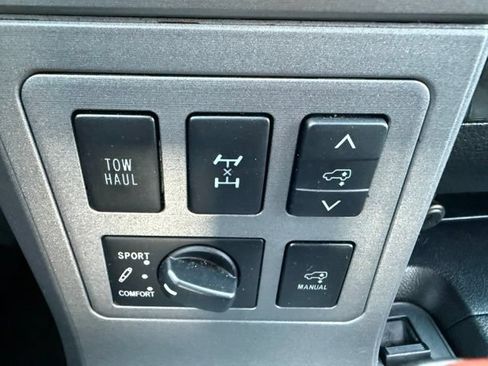 Used 2014 Toyota Sequoia Platinum AWD/4WD image 14