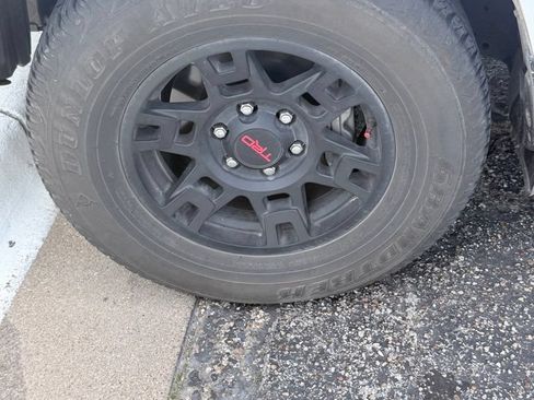 Used 2023 Toyota 4Runner SR5 RWD image 7