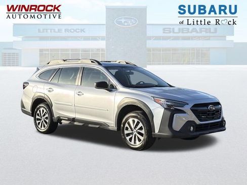 Used 2025 Subaru Outback image 1