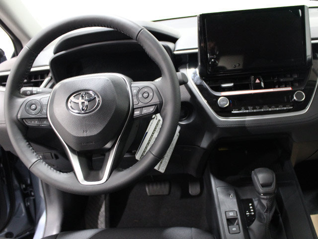 New 2026 Toyota Corolla Cross LE w/ Moonroof Package AWD/4WD image 6