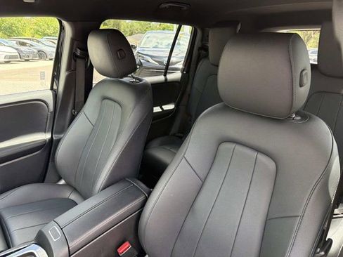 Used 2024 Mercedes-Benz EQB 250+ image 9