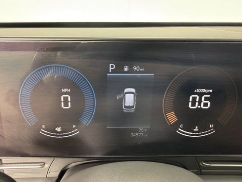 Used 2024 Hyundai Kona SEL FWD image 17