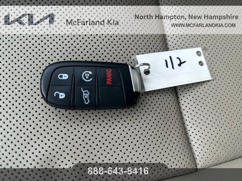 Used 2018 Jeep Grand Cherokee Overland image 31