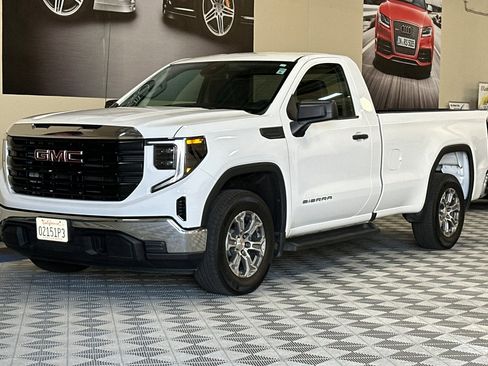 Used 2022 GMC Sierra 1500 Pro w/ Pro Value Package image 8