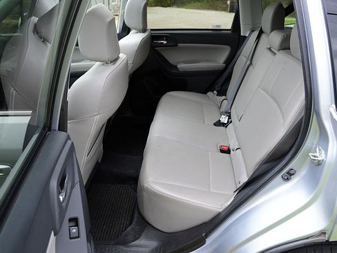 Used 2014 Subaru Forester 2.5i Limited w/ Popular Package #2 image 14