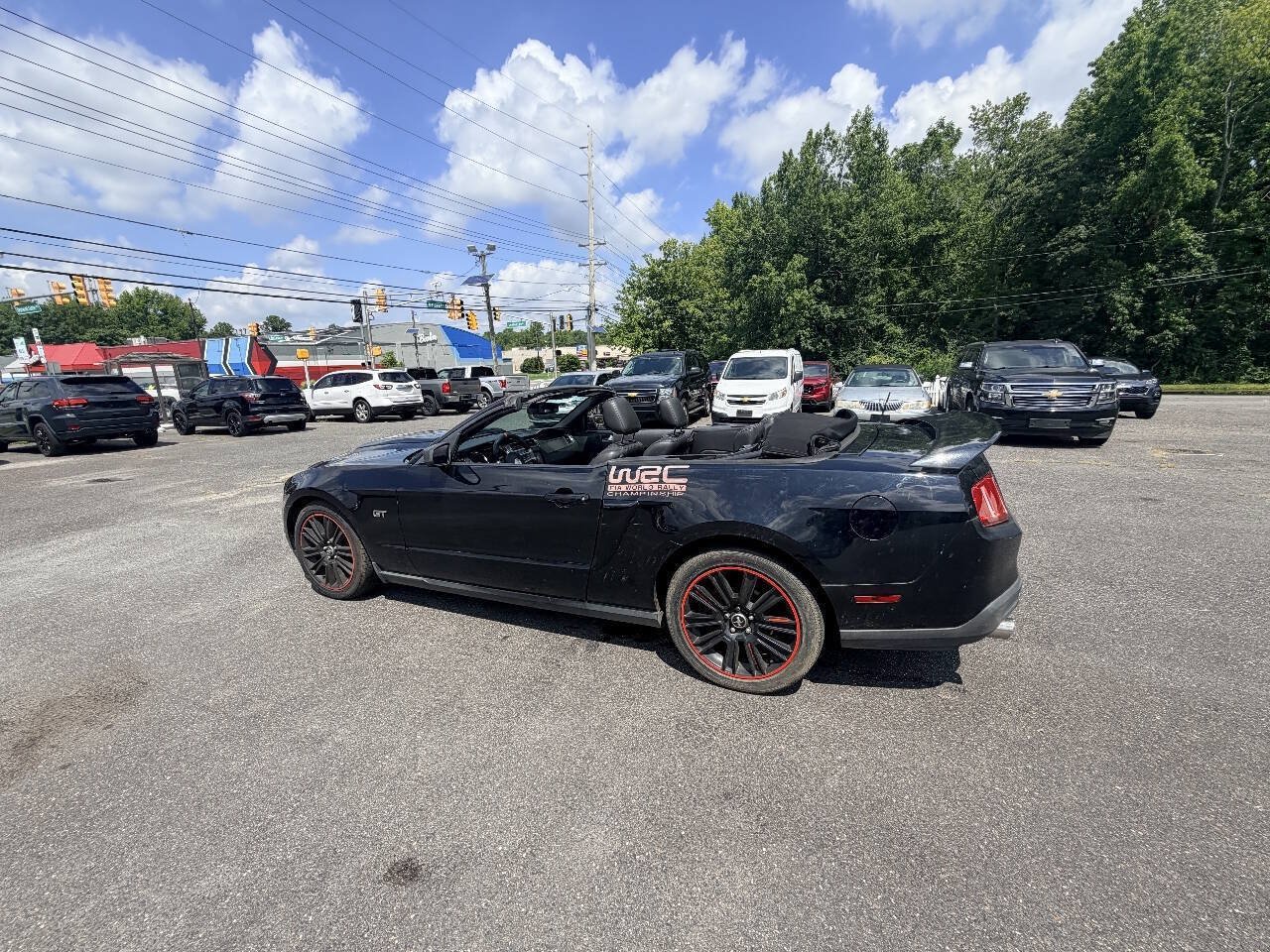 Used 2010 Ford Mustang GT Premium RWD image 23