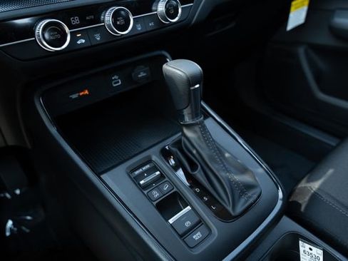 Used 2025 Honda CR-V LX image 27