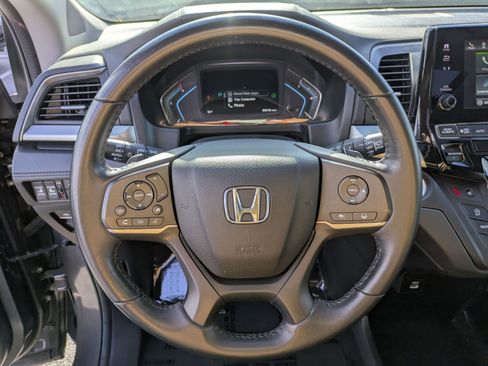 Used 2024 Honda Odyssey EX-L image 18