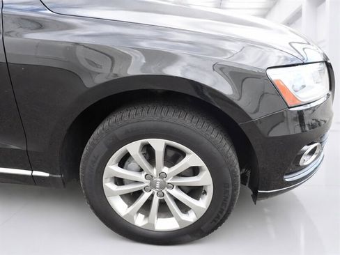 Used 2013 Audi Q5 2.0T Premium w/ Convenience Pkg AWD/4WD image 16