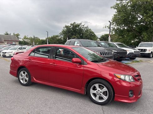 Used 2012 Toyota Corolla S FWD image 5