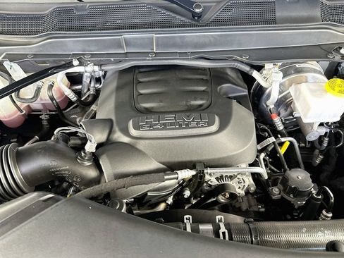 Used 2026 RAM 2500 Big Horn AWD/4WD image 32