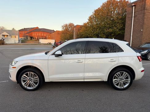 Used 2018 Audi Q5 2.0T Premium Plus w/ Premium Plus Package image 6