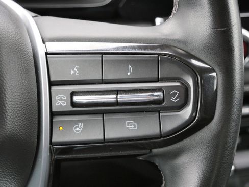 Used 2023 Chevrolet Colorado LT w/ LT Convenience Package III AWD/4WD image 32