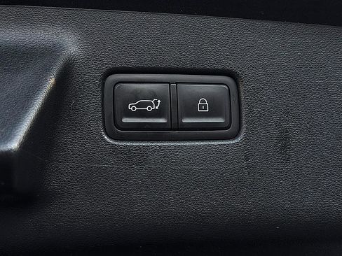 Used 2024 Hyundai Santa Fe SEL FWD image 28