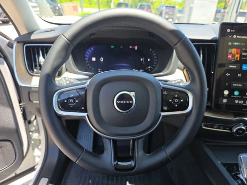 Used 2026 Volvo XC60 B5 Plus w/ Protection Package Premier AWD/4WD image 31