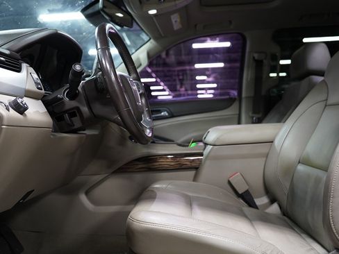 Used 2020 GMC Yukon SLT w/ Open Road Package RWD image 10