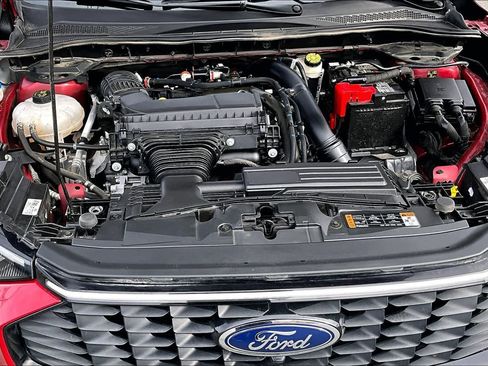 Used 2024 Ford Escape Platinum image 9