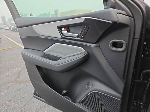 New 2026 Acura MDX SH-AWD w/ Technology Package image 16