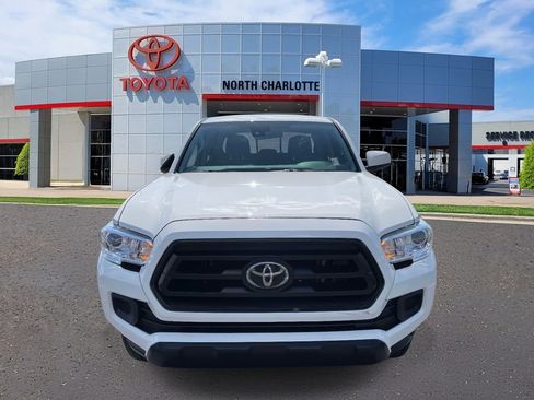 Used 2021 Toyota Tacoma SR w/ SR Convenience Package image 4