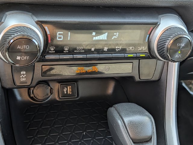 Certified 2025 Toyota RAV4 XLE AWD/4WD image 16