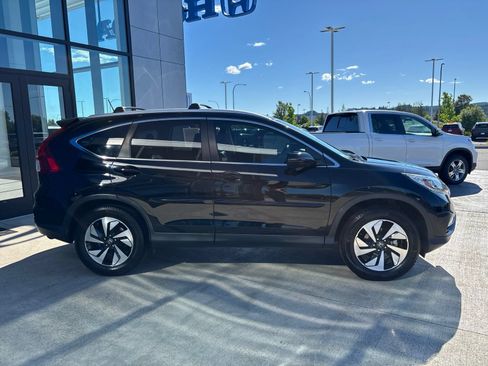Used 2016 Honda CR-V Touring image 4