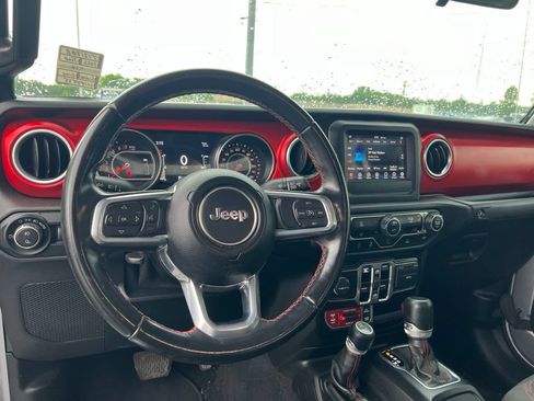 Used 2020 Jeep Gladiator Rubicon AWD/4WD image 9