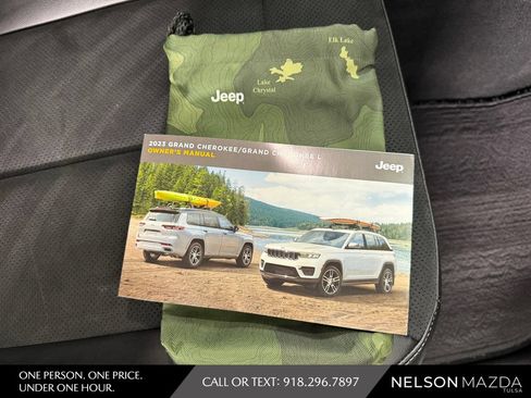 Used 2023 Jeep Grand Cherokee L Laredo AWD/4WD image 48
