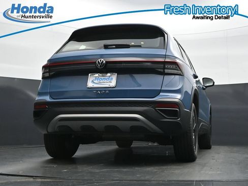 Used 2025 Volkswagen Taos S FWD image 31