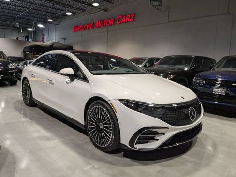Used 2023 Mercedes-Benz EQS 580 4MATIC Sedan image 1