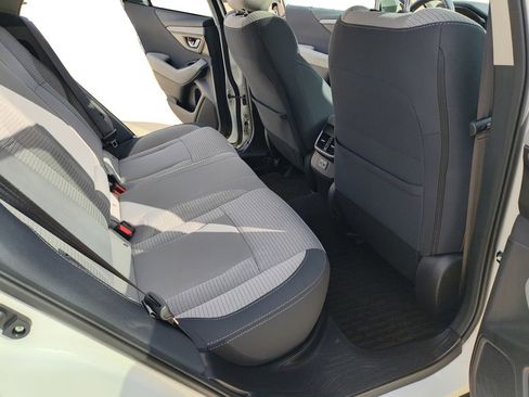 Used 2023 Subaru Outback Premium image 19