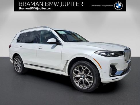 Certified 2022 BMW X7 xDrive40i w/ Premium Package AWD/4WD image 1